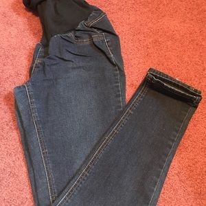 Jessica Simpson skinny maternity jeans